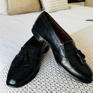 Allen Edmonds Black Loafers with Woven Detail